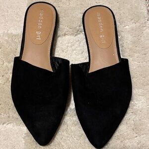 Pointed Slip On Flats